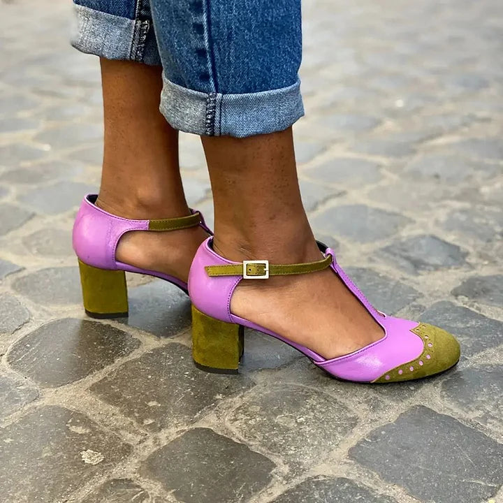 CLOSED SANDAL WITH T-BAR