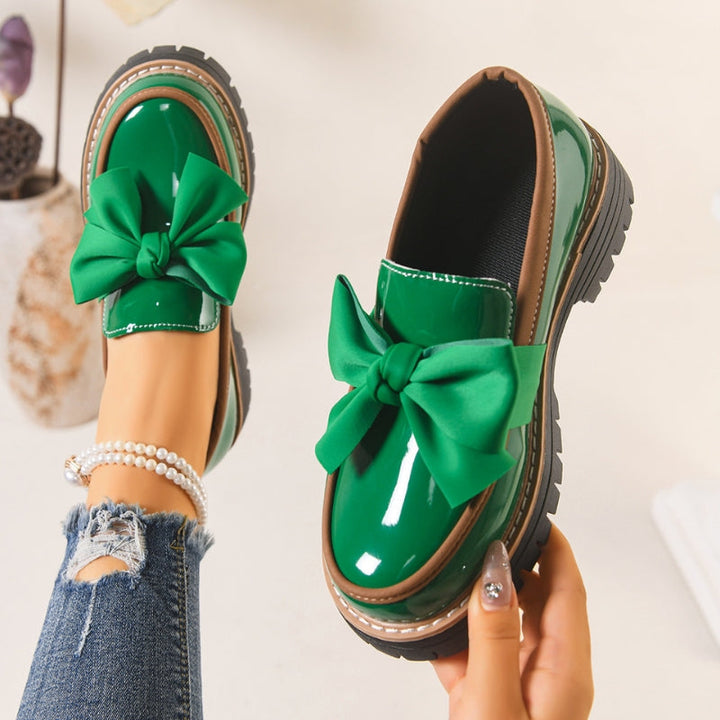 Shiny | Loafers with Bow