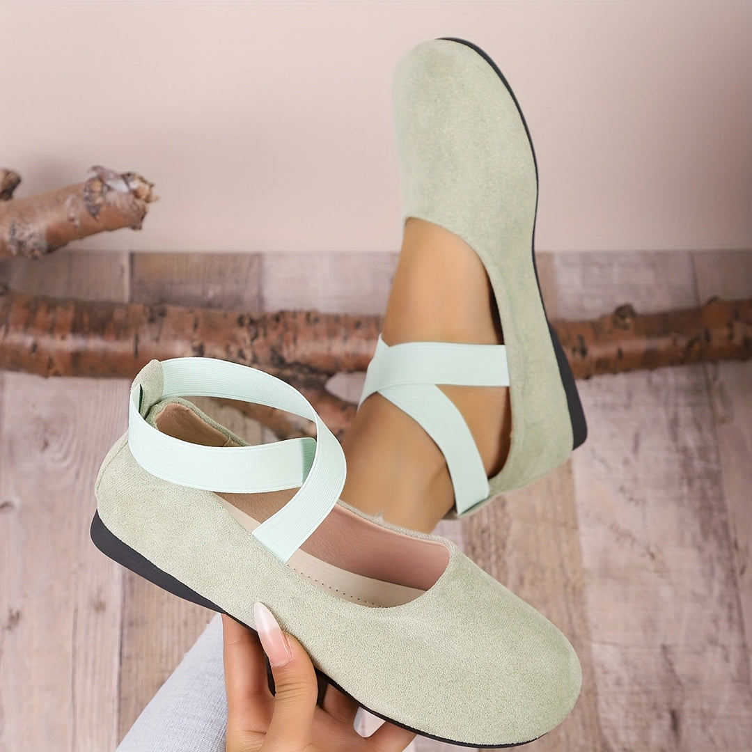 Noelle | The Cross-Strap Ballet Flat
