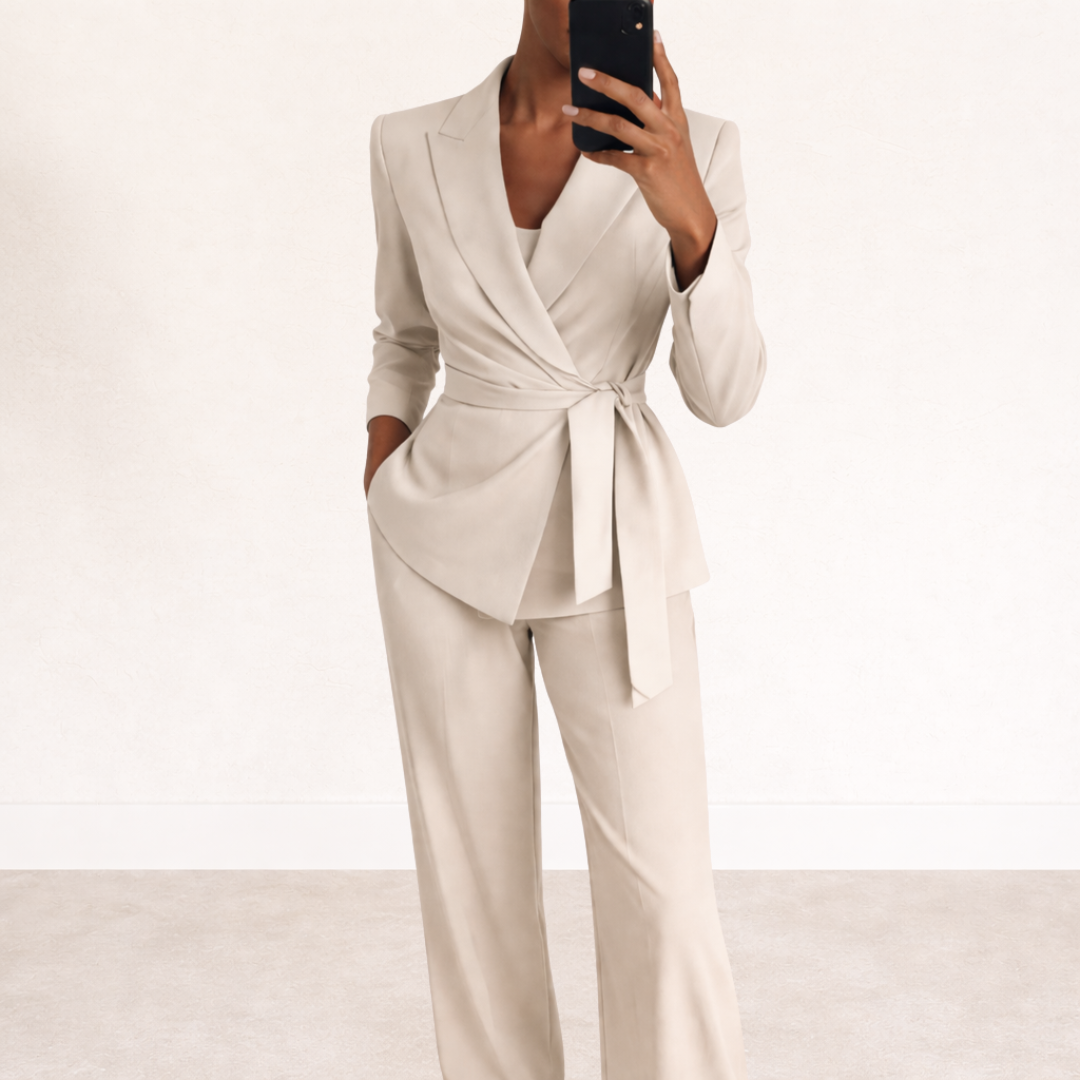 Weronika  | Elegant Two Piece Suit