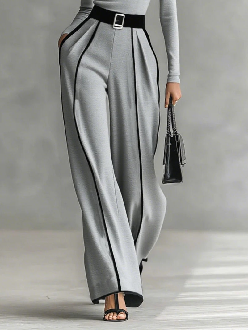 Vera™ | Elegant ensemble with contrasting detail