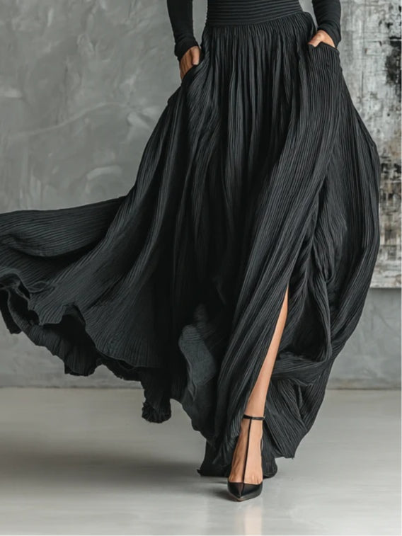 Eva™ | Elegant outfit with pleated skirt