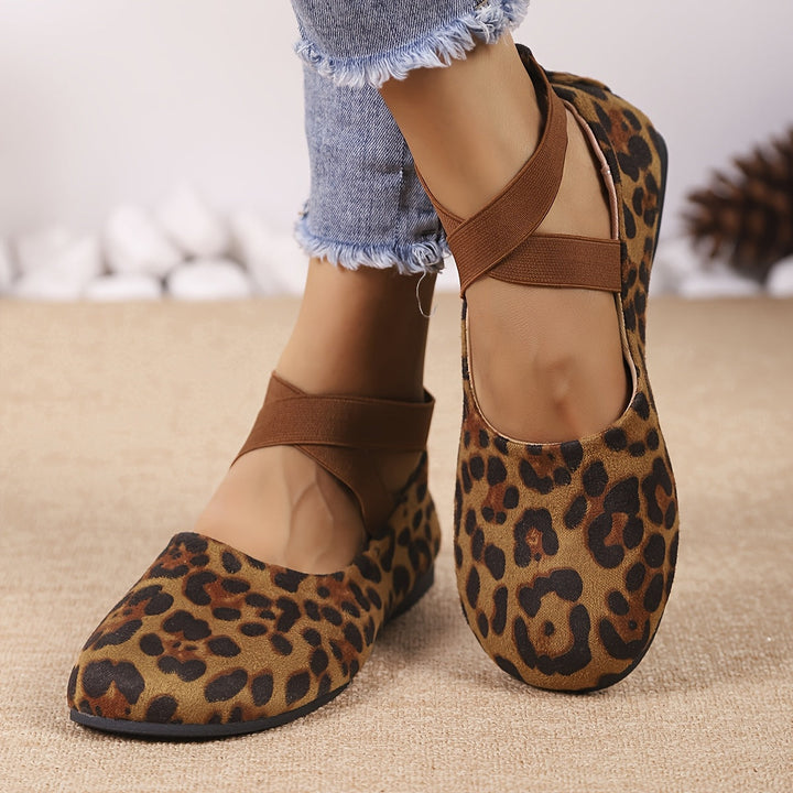 Noelle | The Cross-Strap Ballet Flat