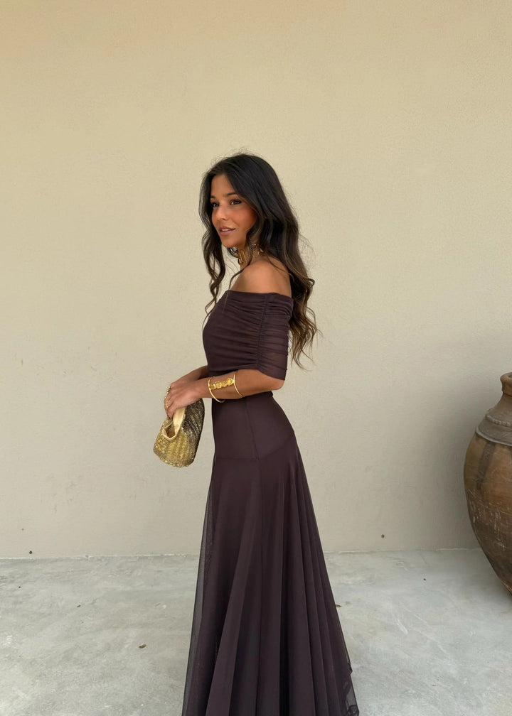 Juna | Maxi Dress with Off-Shoulder and Flowing Hem