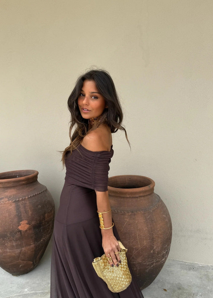 Juna | Maxi Dress with Off-Shoulder and Flowing Hem